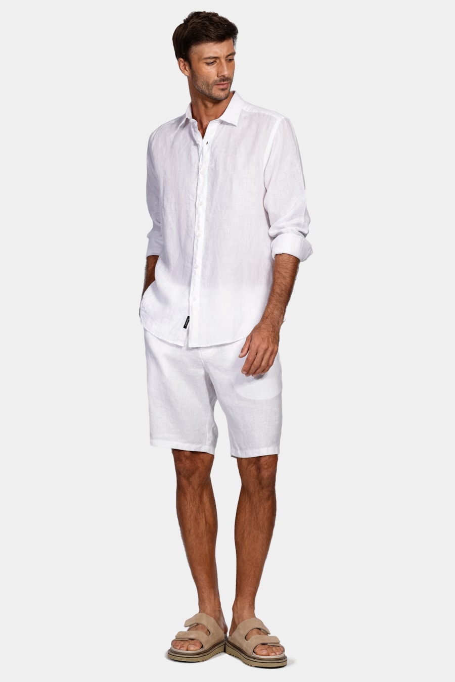 Bermuda Alfaiataria Linho Off White — foto 2 de 6