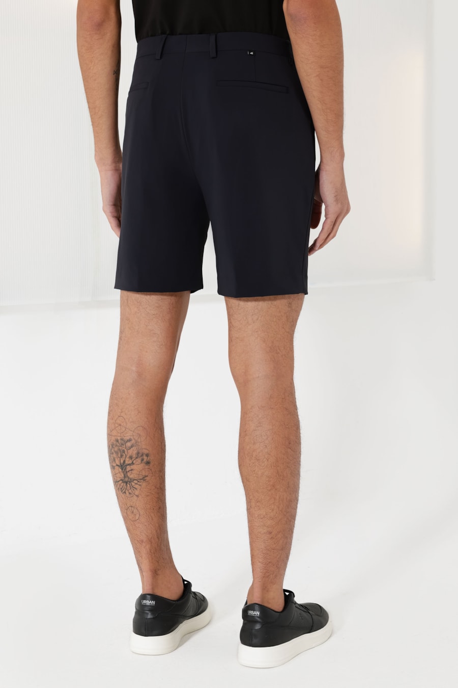 Bermuda Alfaiataria Tech Flex Slim Preto — foto 5 de 6