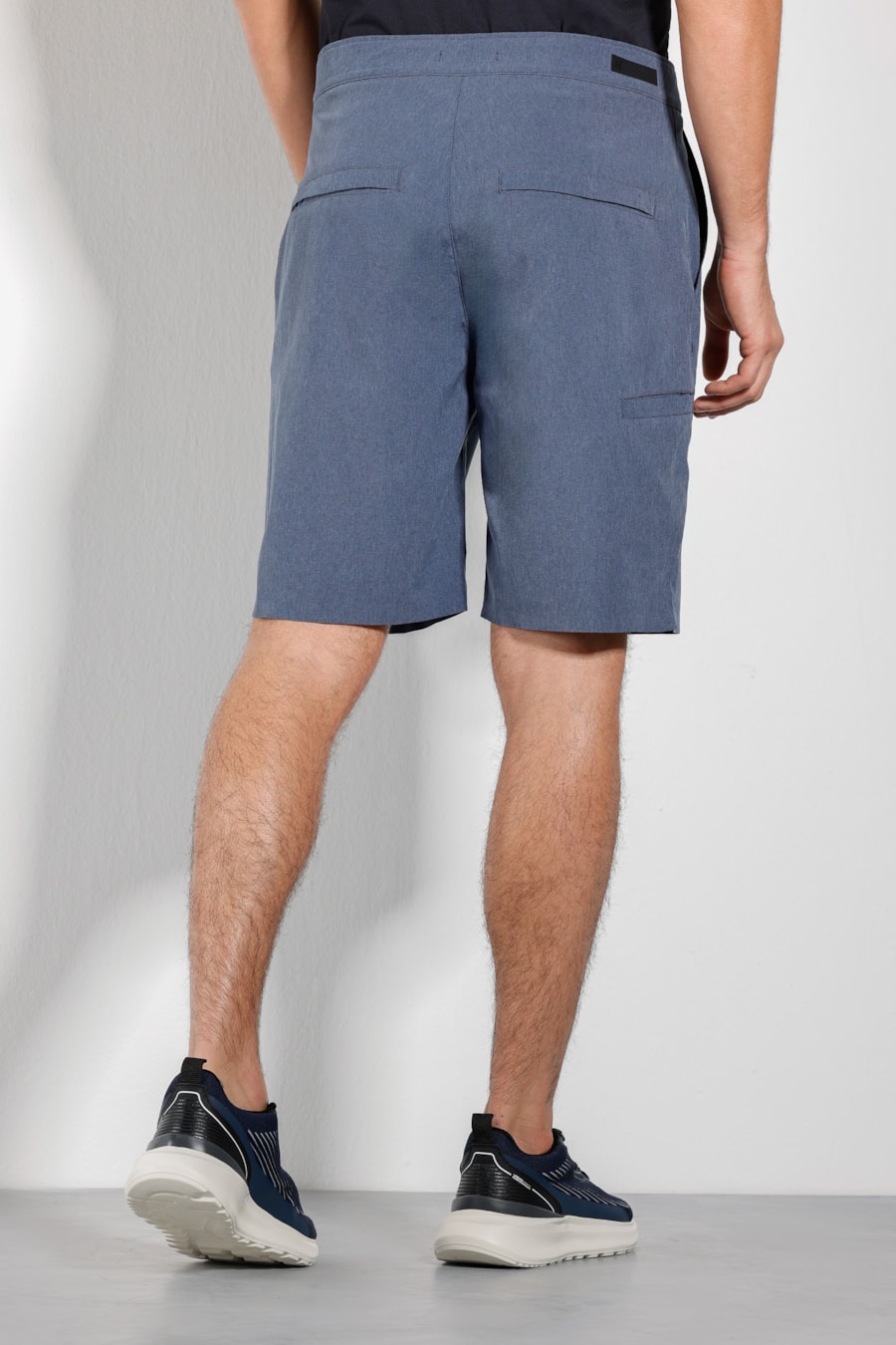 Bermuda Chino Alfaiataria Flex Marinho — foto 4 de 4
