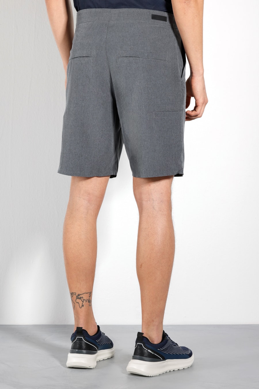 Bermuda Chino Alfaiataria Flex Preto — foto 4 de 4