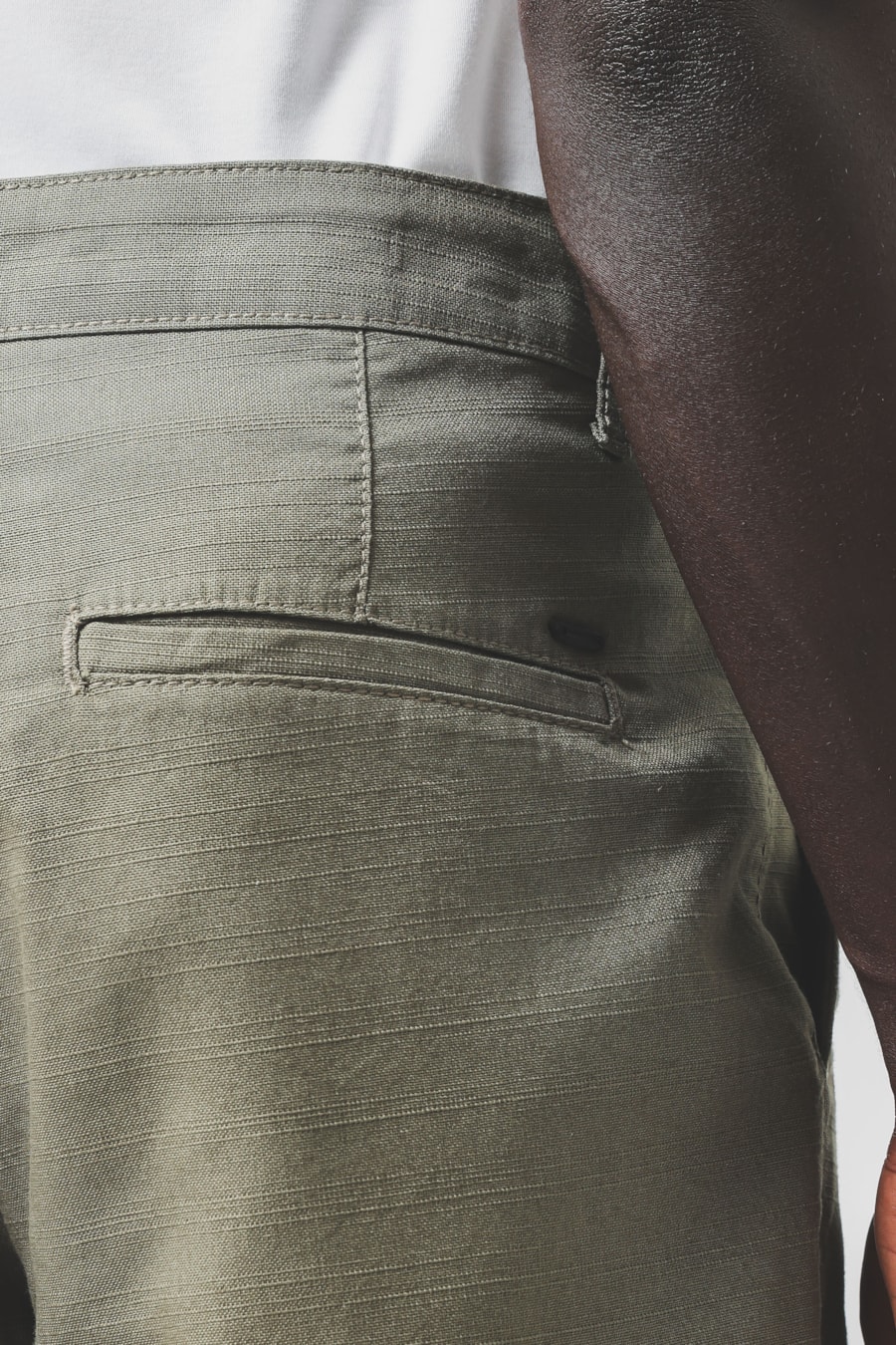 Bermuda Chino Algodão Flamê Agave 118 — foto 4 de 6