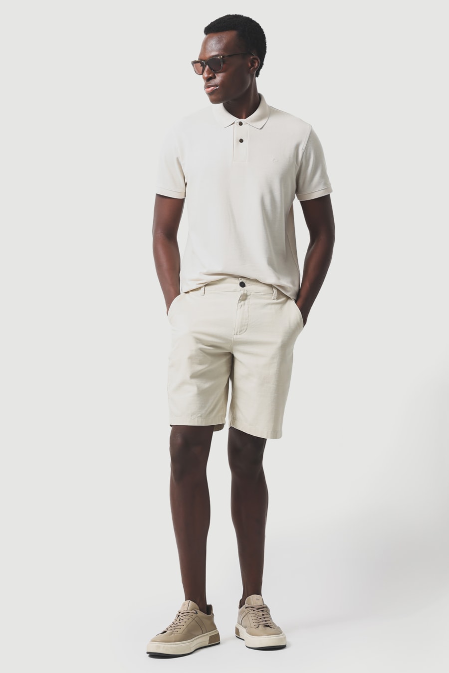 Bermuda Chino Algodão Flamê Areia 118 — foto 2 de 7