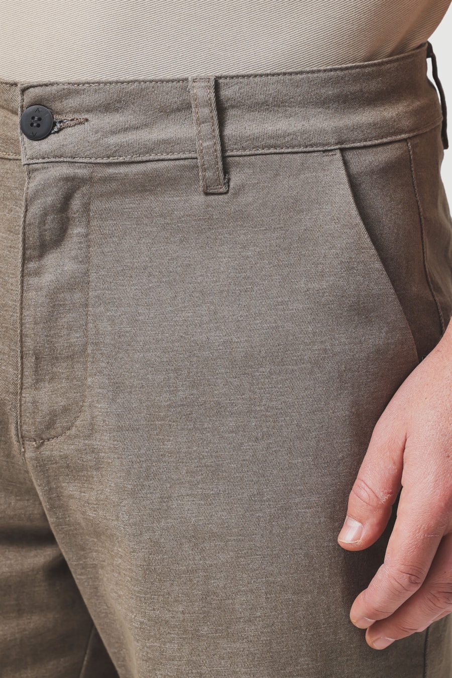 Bermuda Chino Algodão Moline Fendi 118 — foto 3 de 6