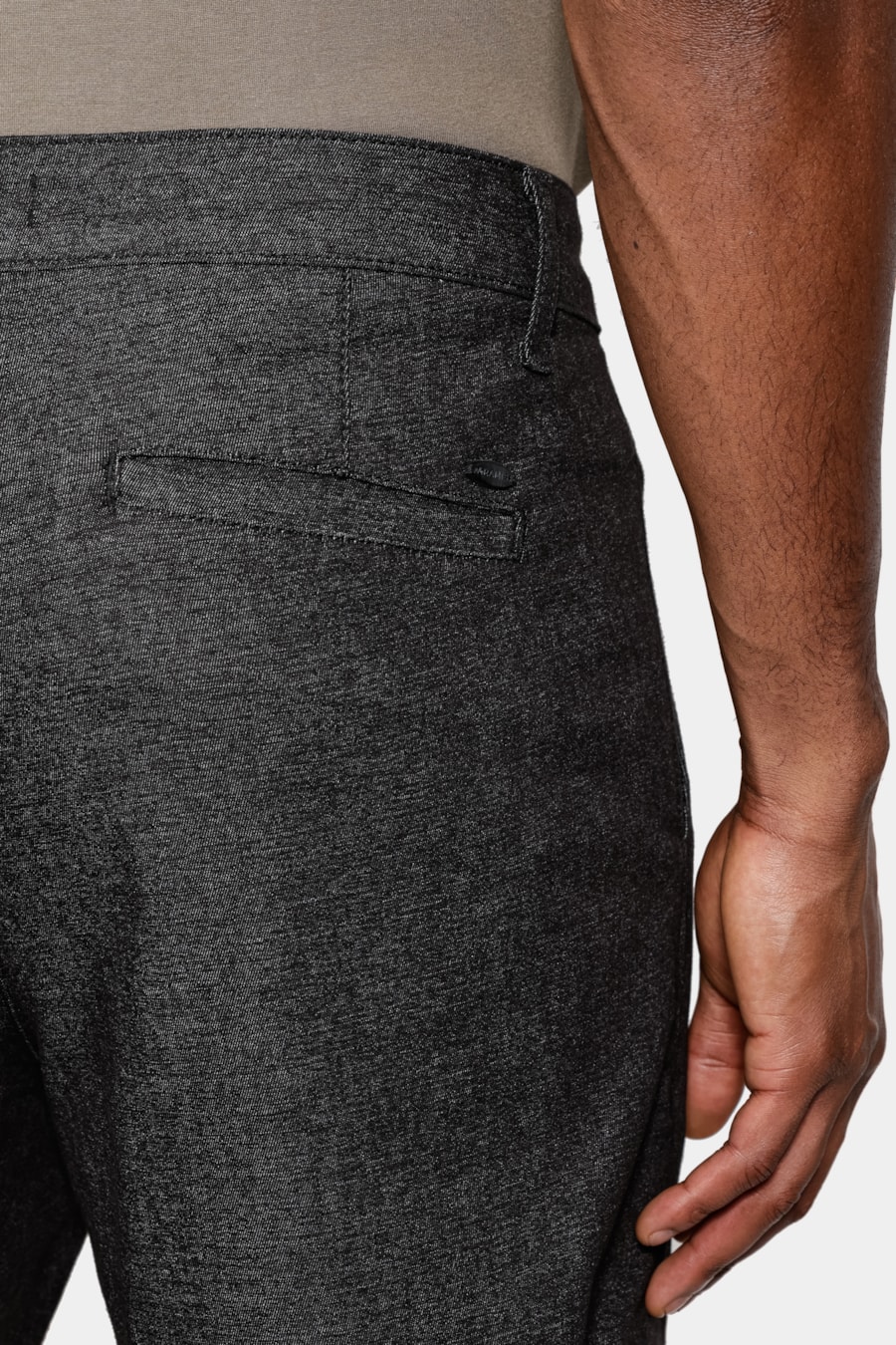Bermuda Chino Algodão Moline Preto — foto 4 de 6