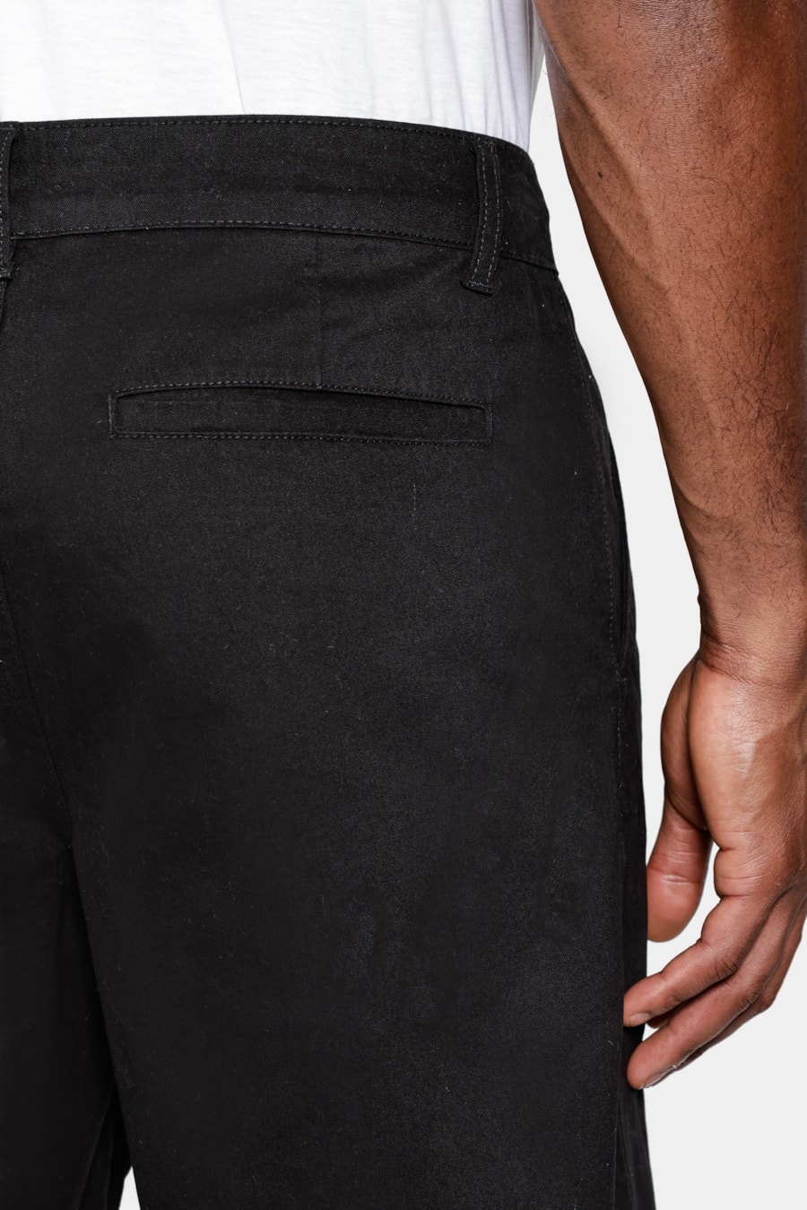 Bermuda Chino Black Friday Out (Pa) Preto — foto 4 de 6