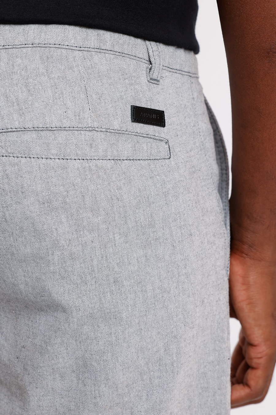 Bermuda Chino Bolso Face Maquinetada Preto — foto 2 de 3