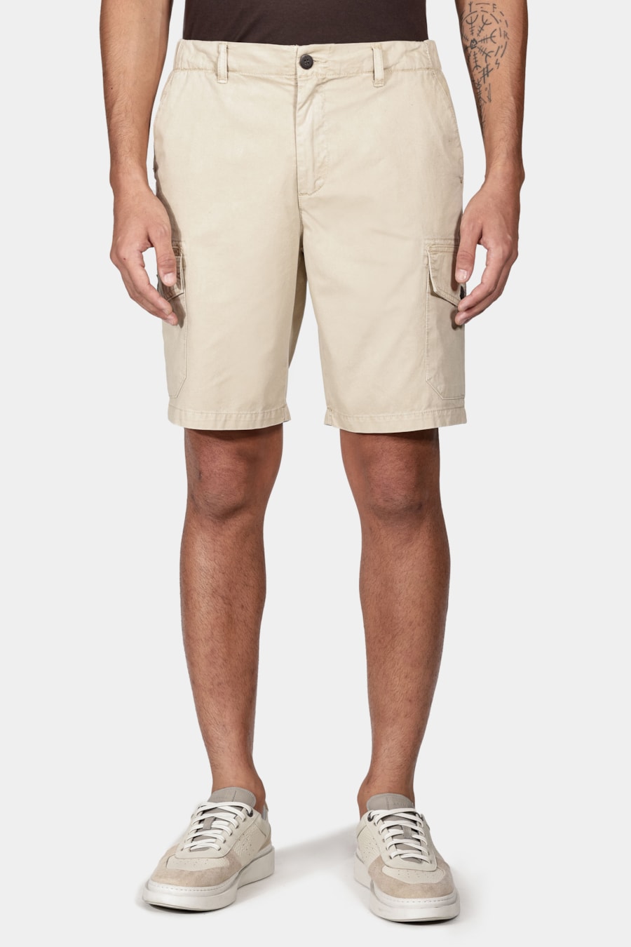 Bermuda Chino Cargo Amendoa — foto 1 de 6