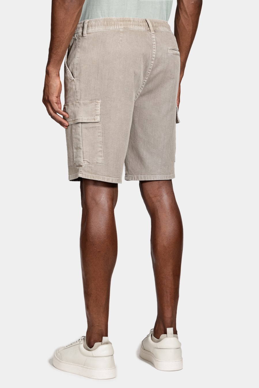 Bermuda Chino Cargo Color Areia — foto 6 de 7