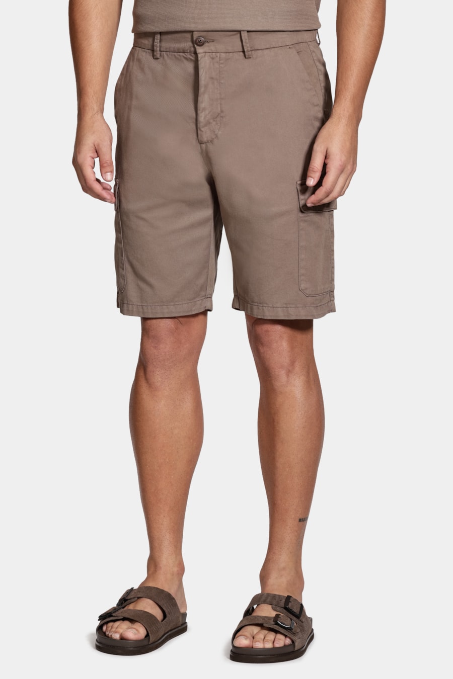Bermuda Chino Cargo Color Charuto — foto 1 de 6