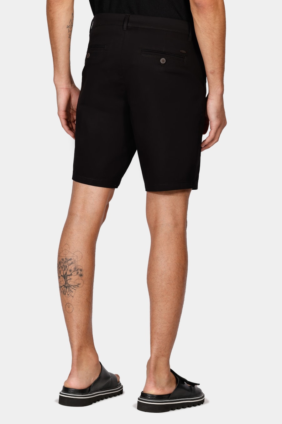 Bermuda Chino Casual em Sarja Preto — foto 5 de 6