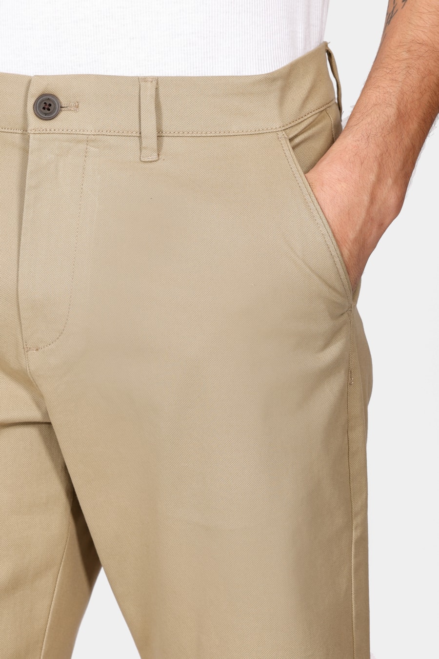 Bermuda Chino Clássica Mini Print Caqui — foto 3 de 5