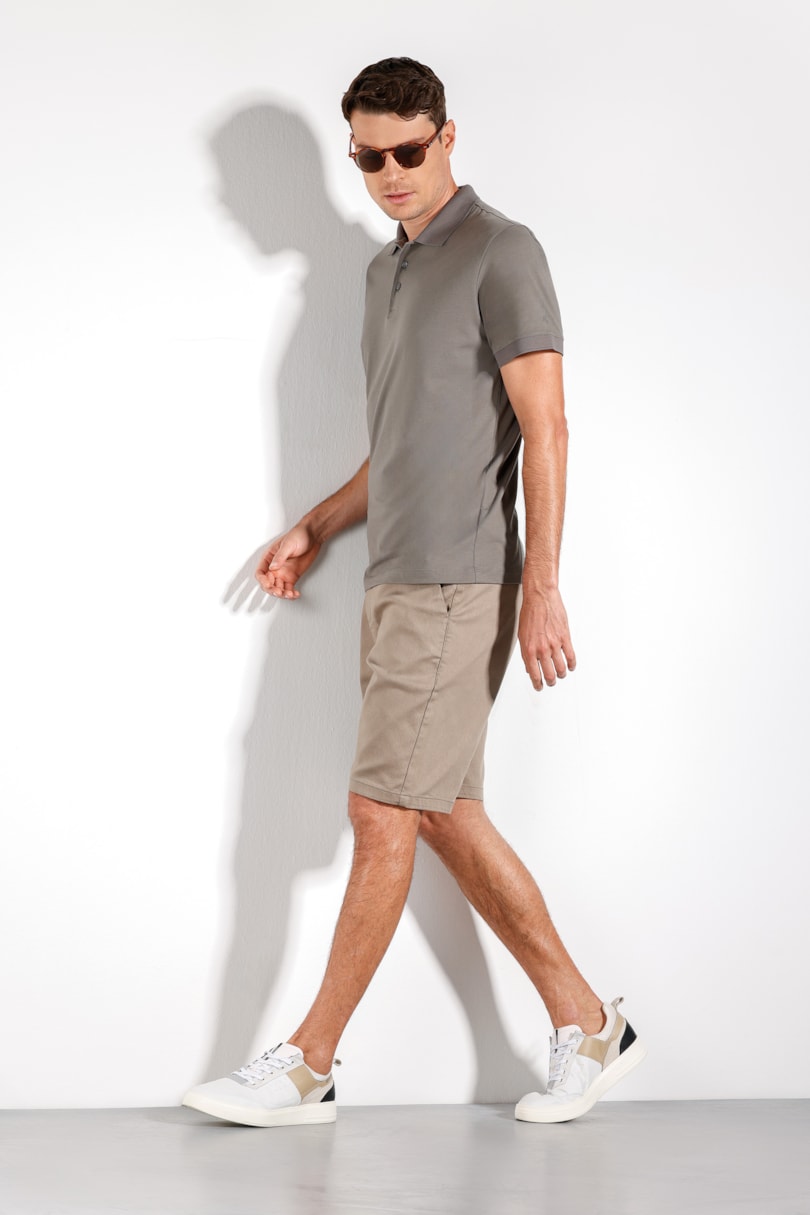 Bermuda Chino Color Antiodor Cáqui