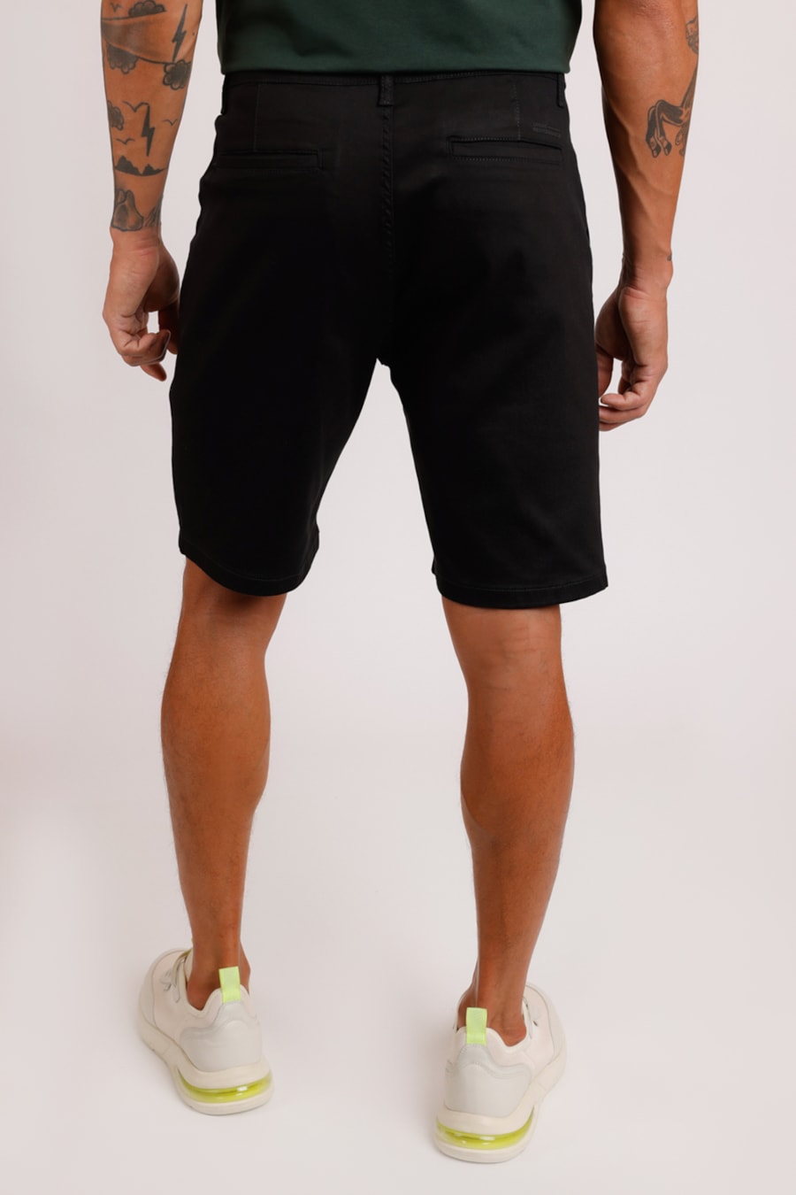 Bermuda Chino Color Antiodor Preto — foto 5 de 5