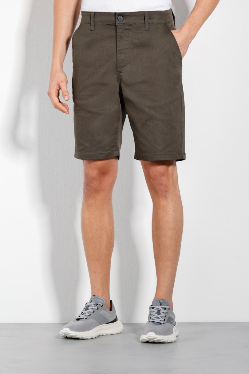 Bermuda Chino Color Antiodor Verde Militar