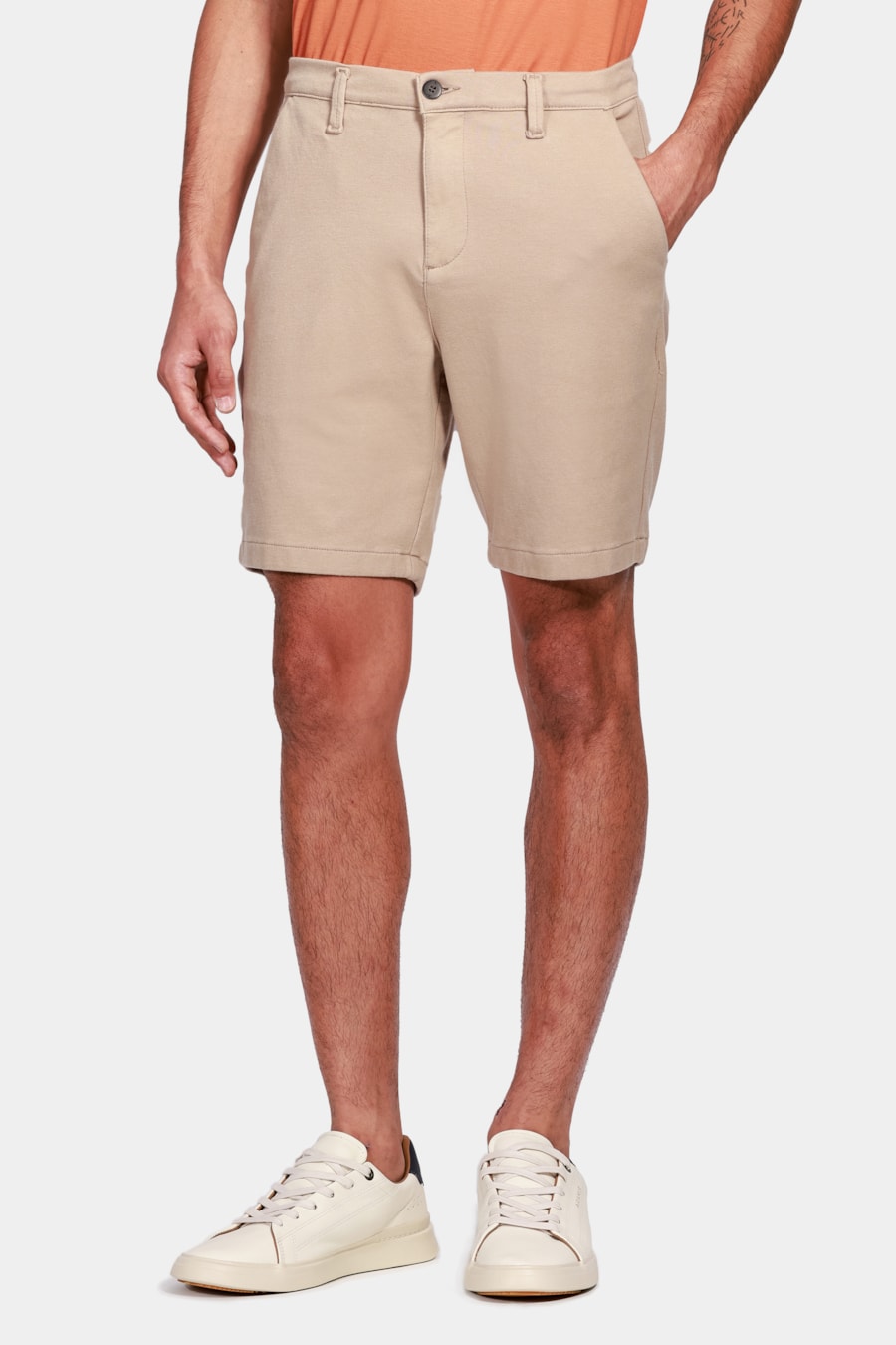 Bermuda Chino Color Comfort Areia — foto 1 de 6