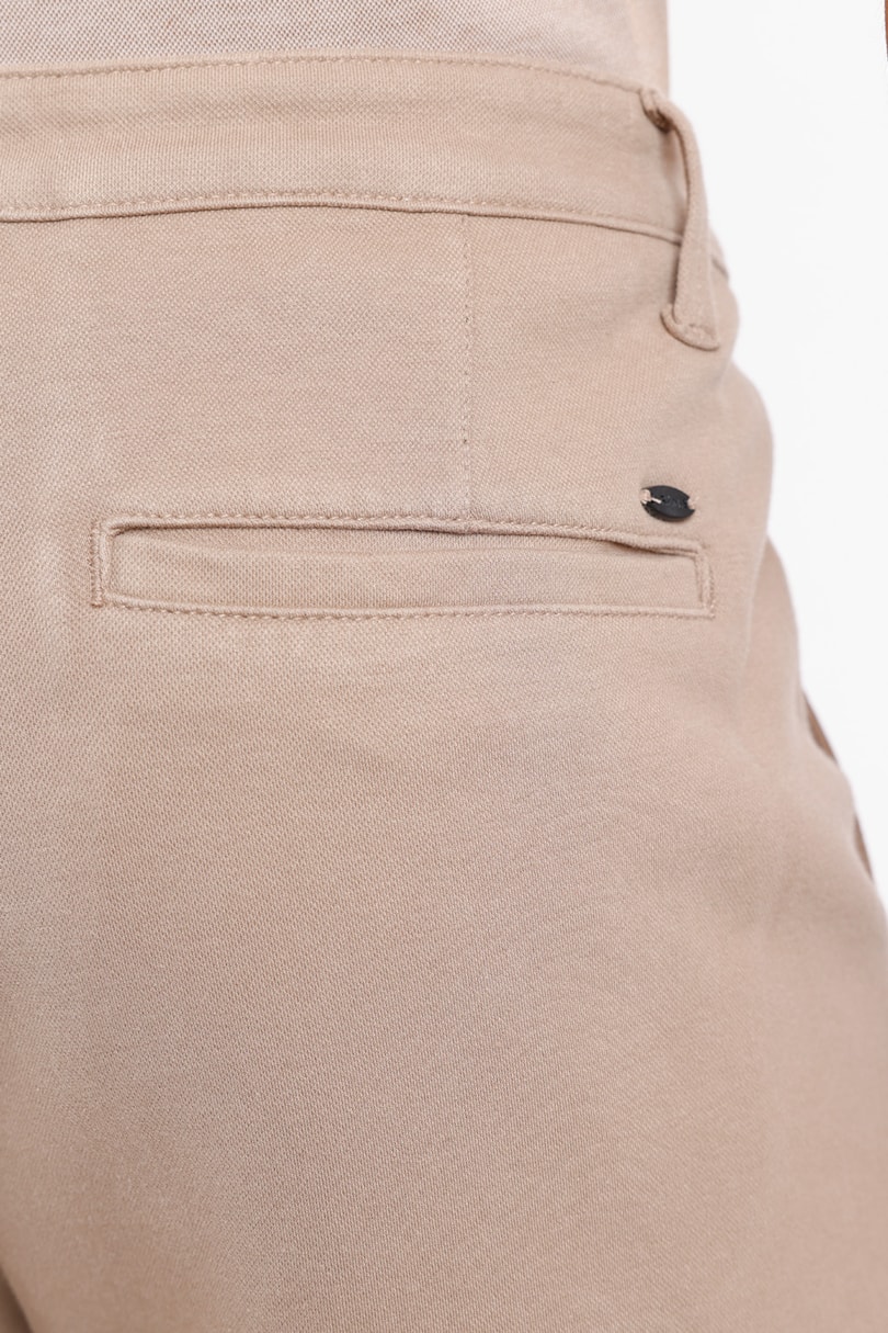 Bermuda Chino Color Comfort Cáqui