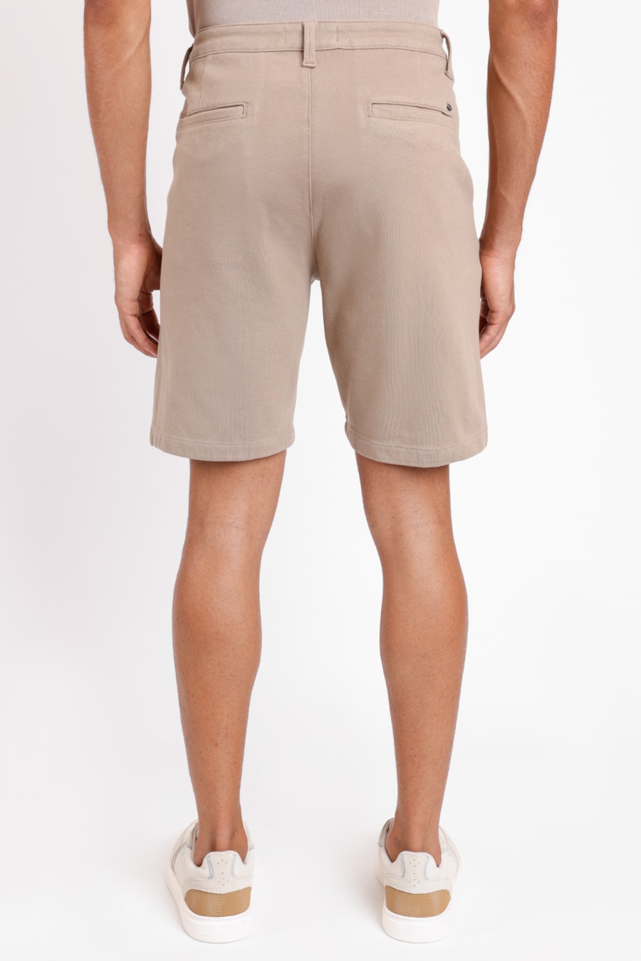 Bermuda Chino Color Comfort Cáqui — foto 3 de 3