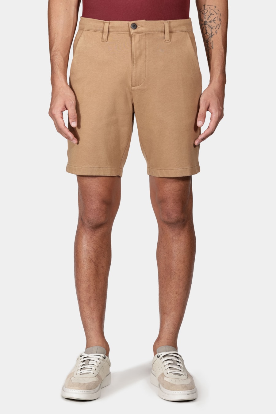 Bermuda Chino Color Comfort Caramelo — foto 1 de 6
