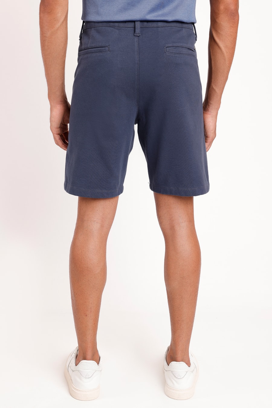 Bermuda Chino Color Comfort Marinho — foto 3 de 3