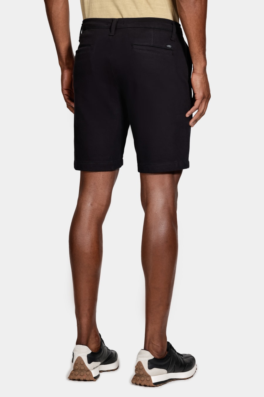 Bermuda Chino Color Comfort Preto — foto 5 de 6