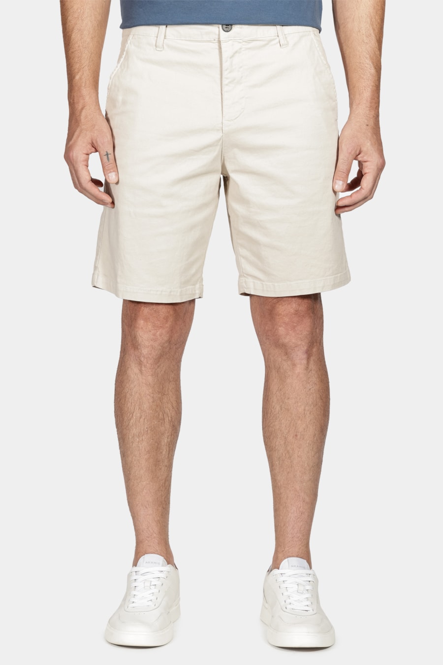 Bermuda Chino Color Essencial Areia — foto 1 de 7