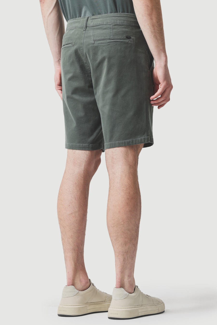 Bermuda Chino Color Essencial Botanico 118 — foto 5 de 6