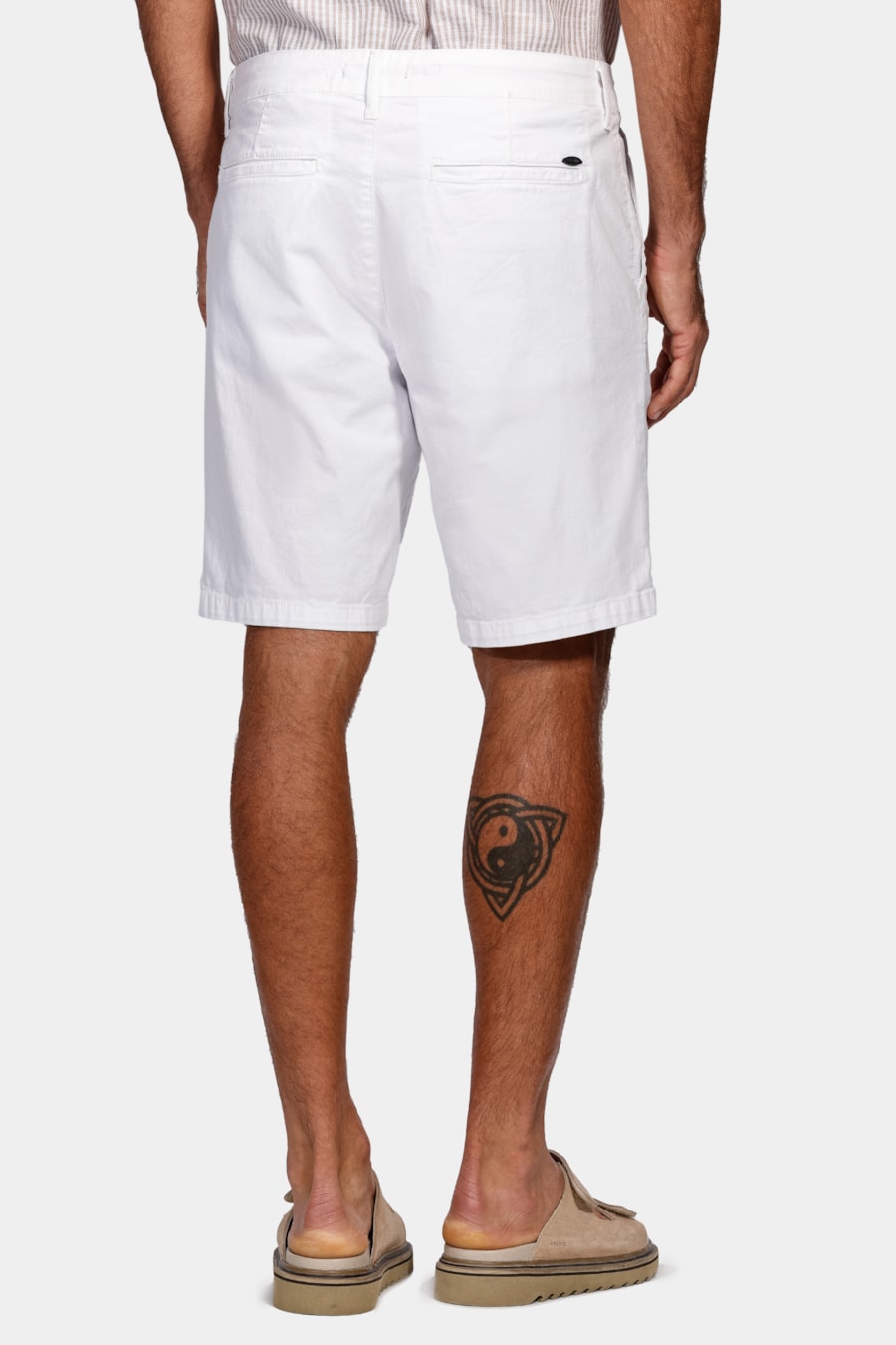Bermuda Chino Color Essencial Branco Osso — foto 5 de 5