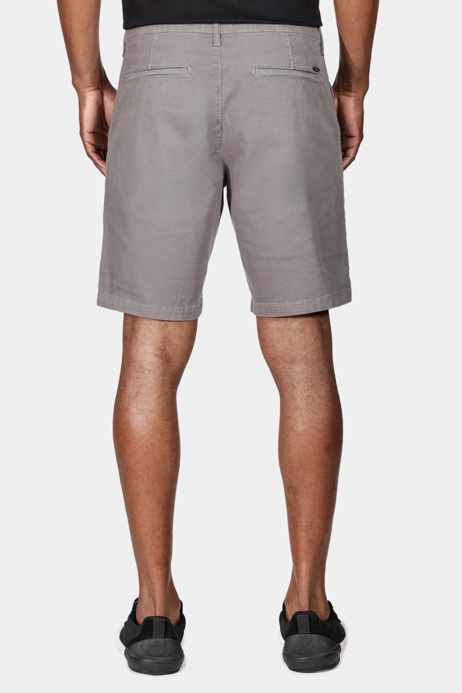 Bermuda Chino Color Essencial Chumbo — foto 5 de 6