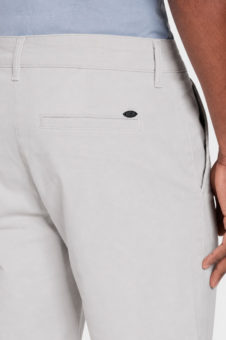 Bermuda Chino Color Essencial Marfim 117 — foto 4 de 6