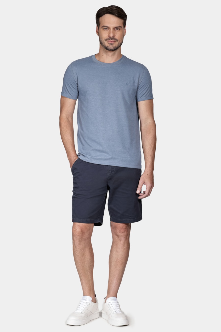 Bermuda Chino Color Essencial Marinho — foto 2 de 6