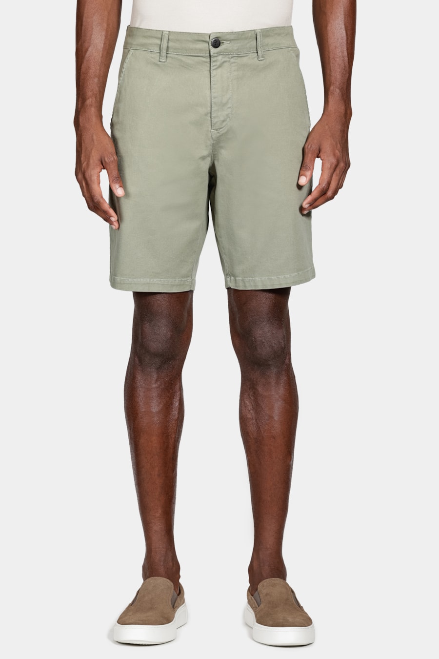 Bermuda Chino Color Essencial Selva 116 — foto 1 de 6