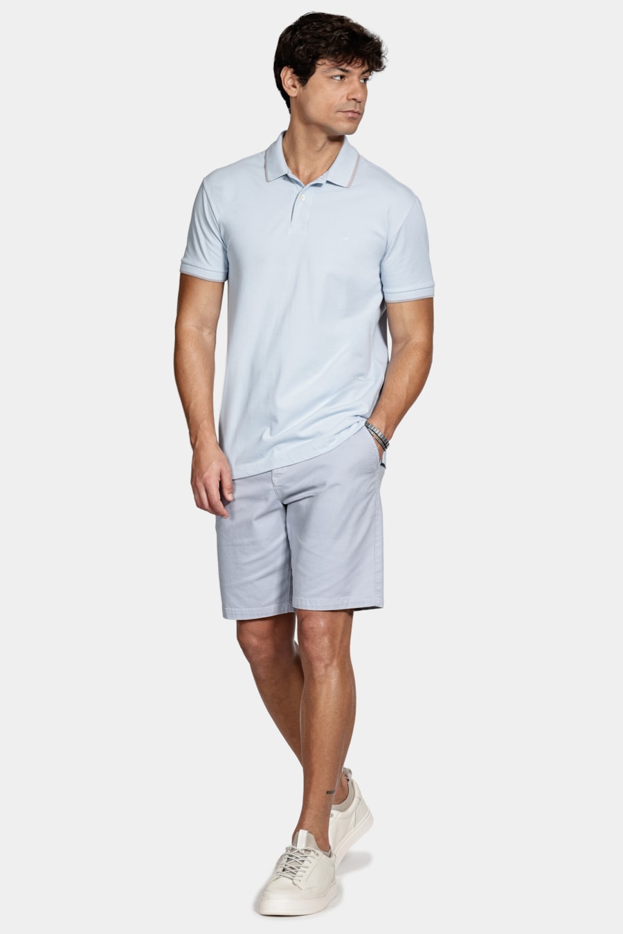 Bermuda Chino Color Essencial Topazio 116 — foto 2 de 6