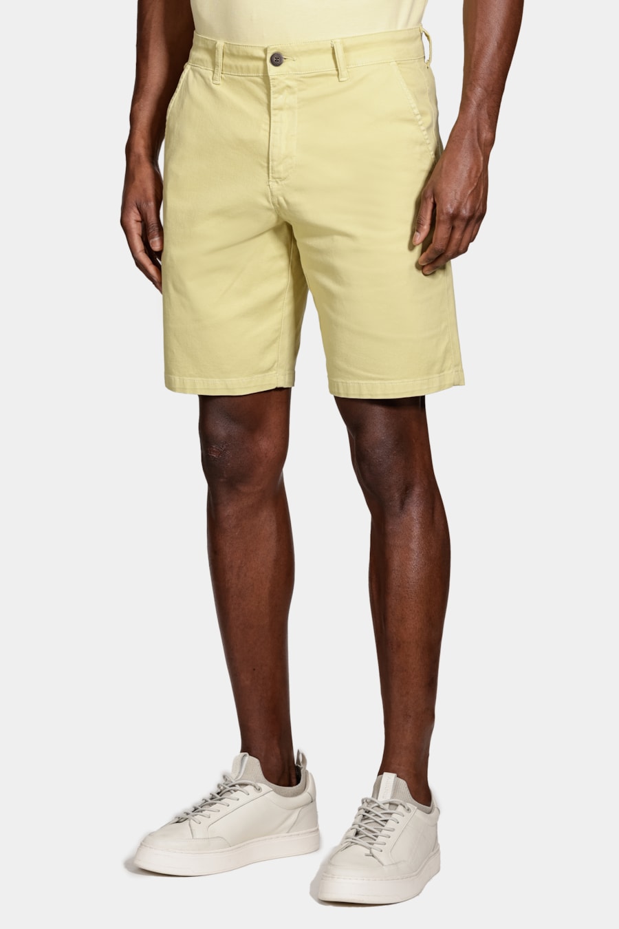Bermuda Chino Color Essencial Vanilla 116 — foto 1 de 6