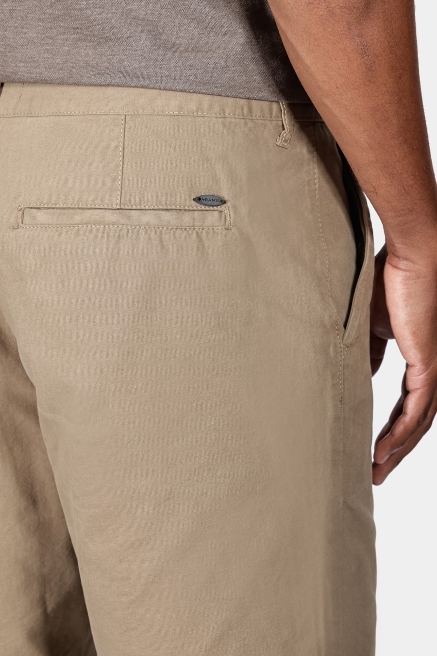 Bermuda Chino Color Kombat Fendi — foto 4 de 6