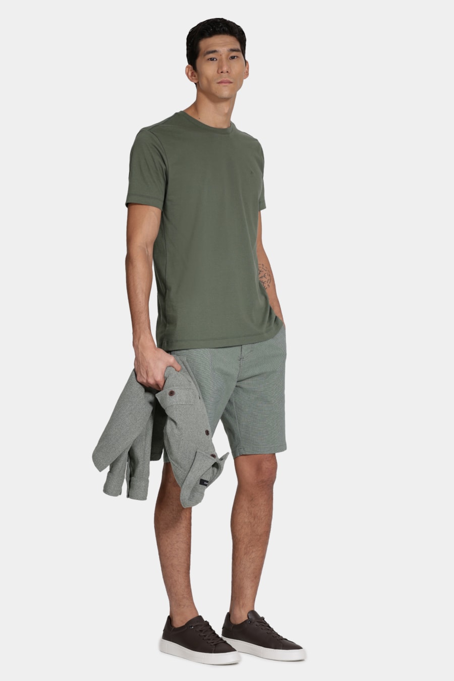 Bermuda Chino Cotton Sarja Verde Militar — foto 2 de 6