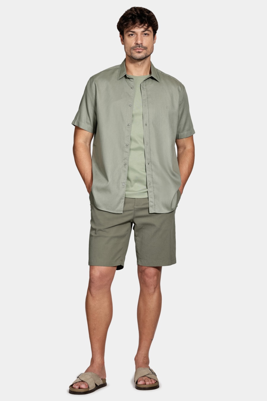 Bermuda Chino Curta Seersucker Verde Militar — foto 2 de 6