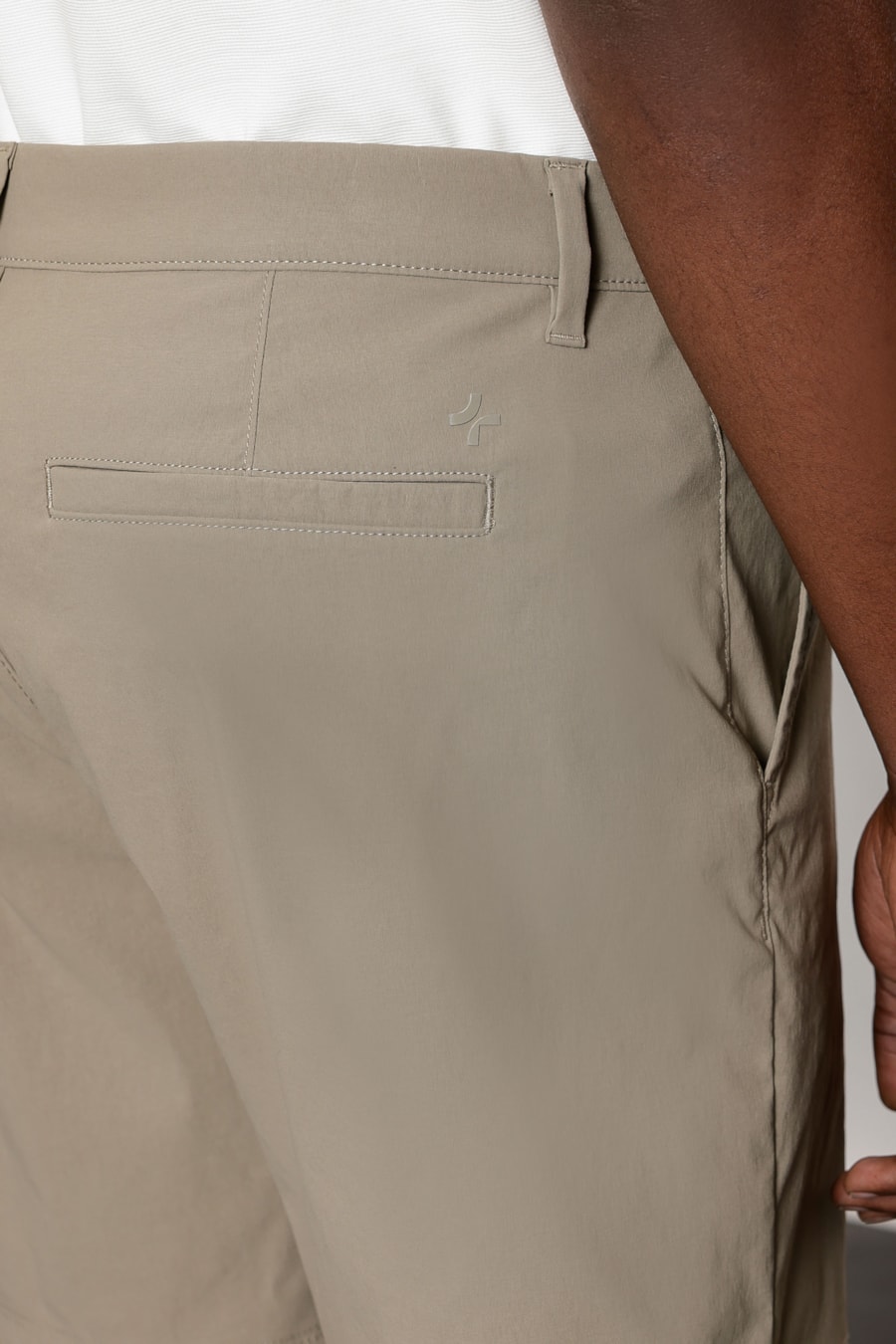 Bermuda Chino Elastic Fendi — foto 4 de 6
