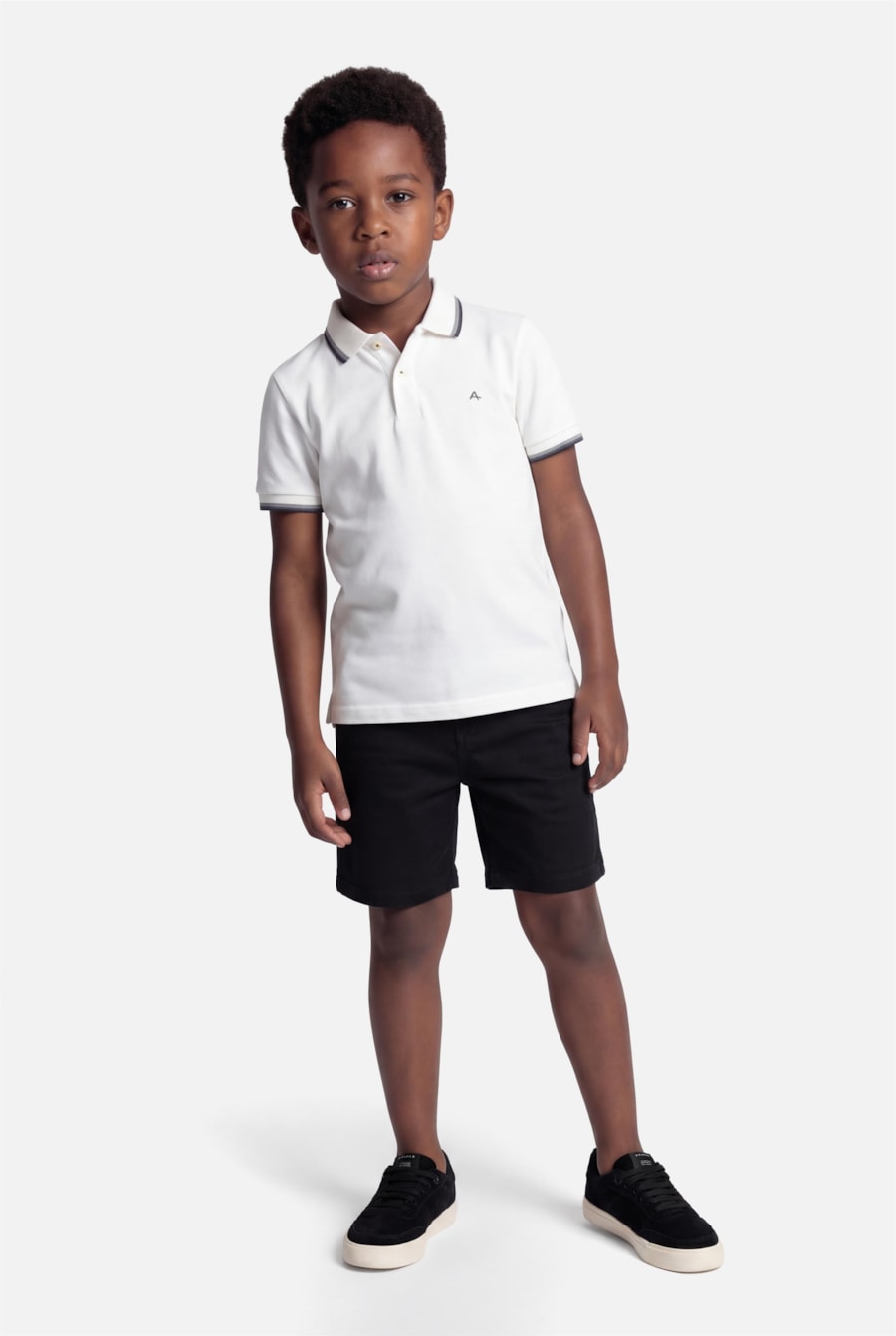 Bermuda Chino Infantil Bolso Reto Preto — foto 2 de 7