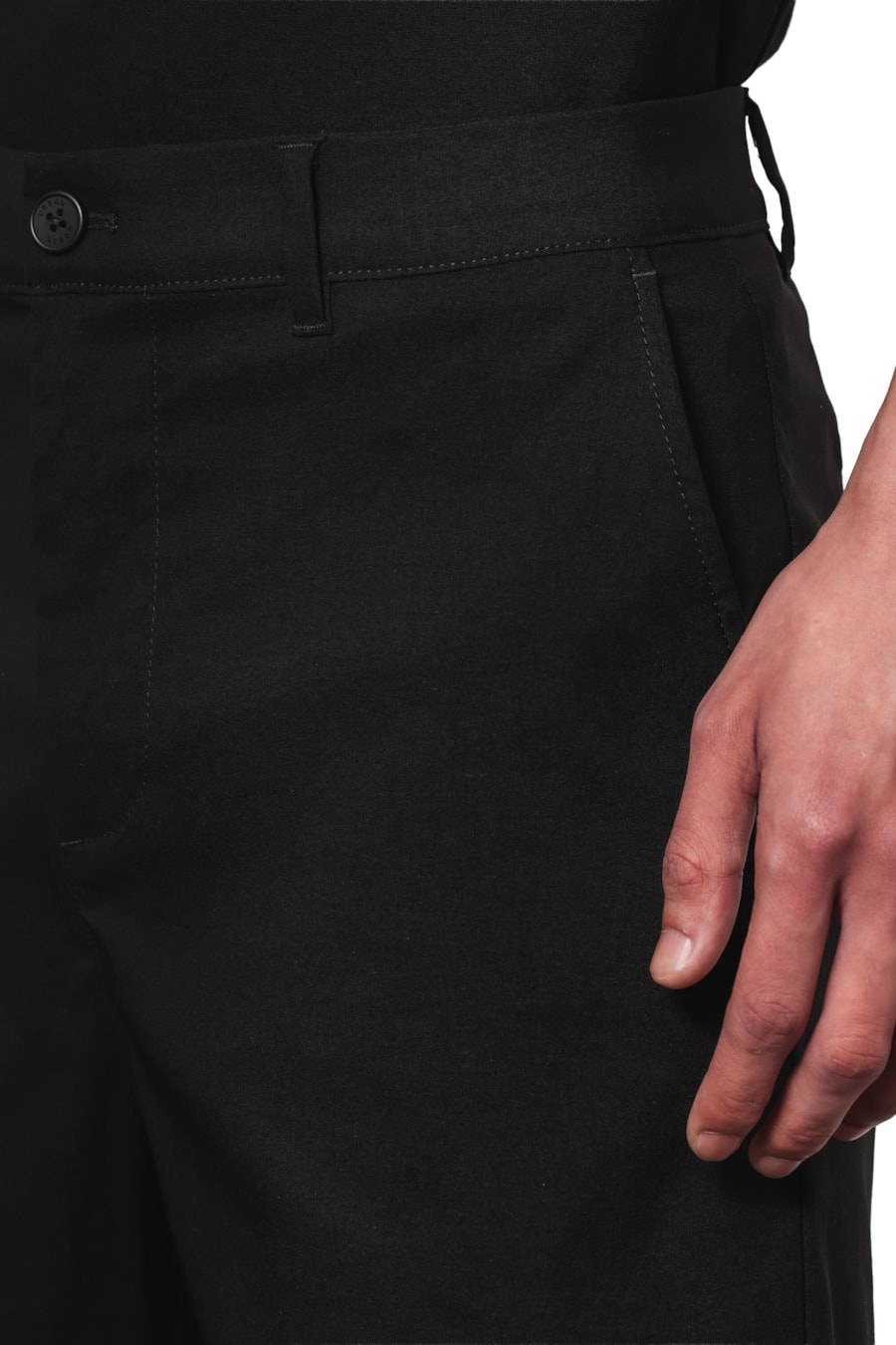 Bermuda Chino Liquid Repeller Preto — foto 3 de 7