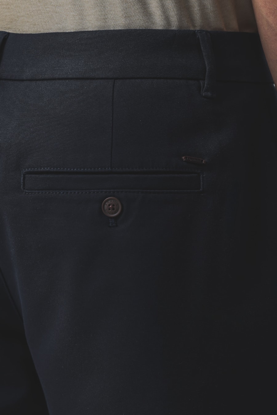 Bermuda Chino New Twill Blend Marinho — foto 4 de 6