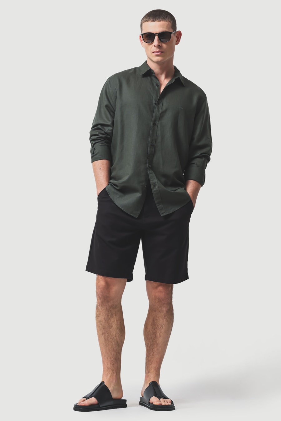 Bermuda Chino New Twill Blend Preto — foto 2 de 6