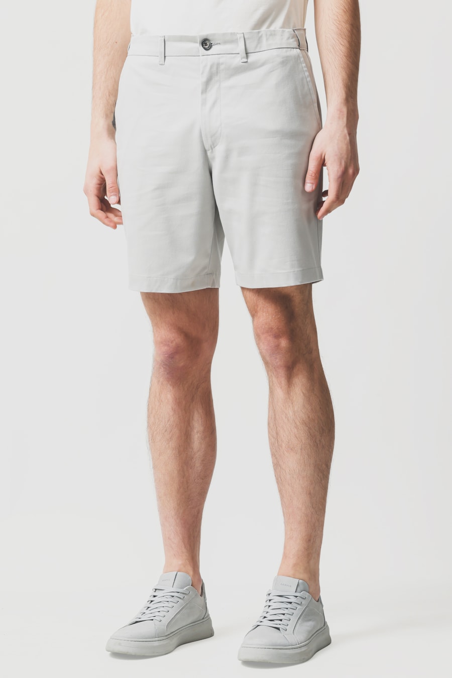Bermuda Chino Premium Touch Moovex Cinza Claro — foto 1 de 6