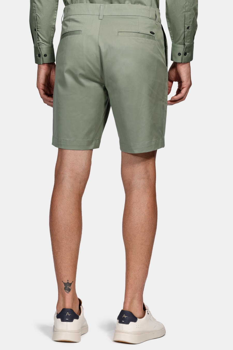Bermuda Chino Premium Touch Moovex Verde Eucalipto — foto 4 de 4