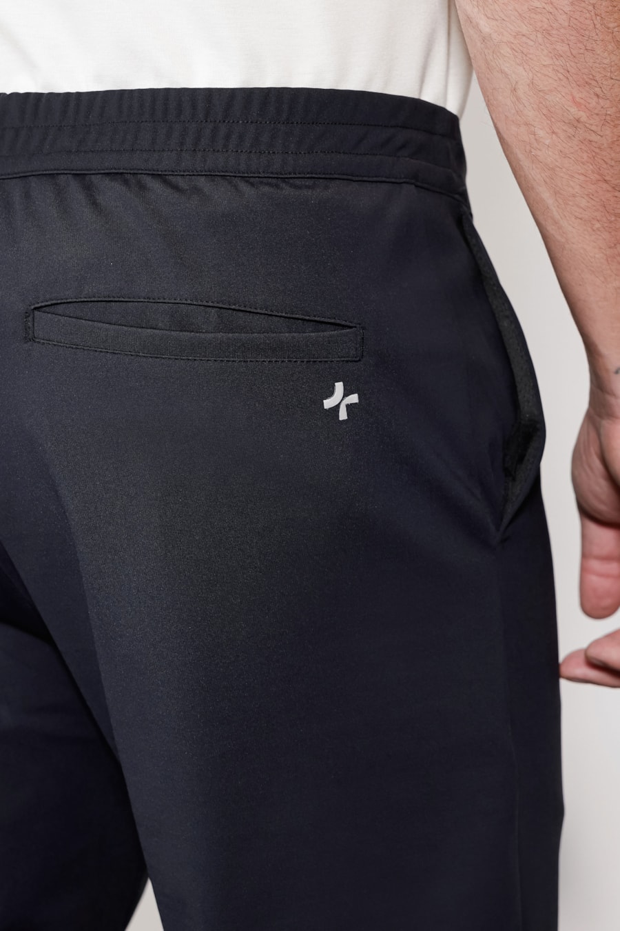 Bermuda Chino Preto — foto 4 de 6