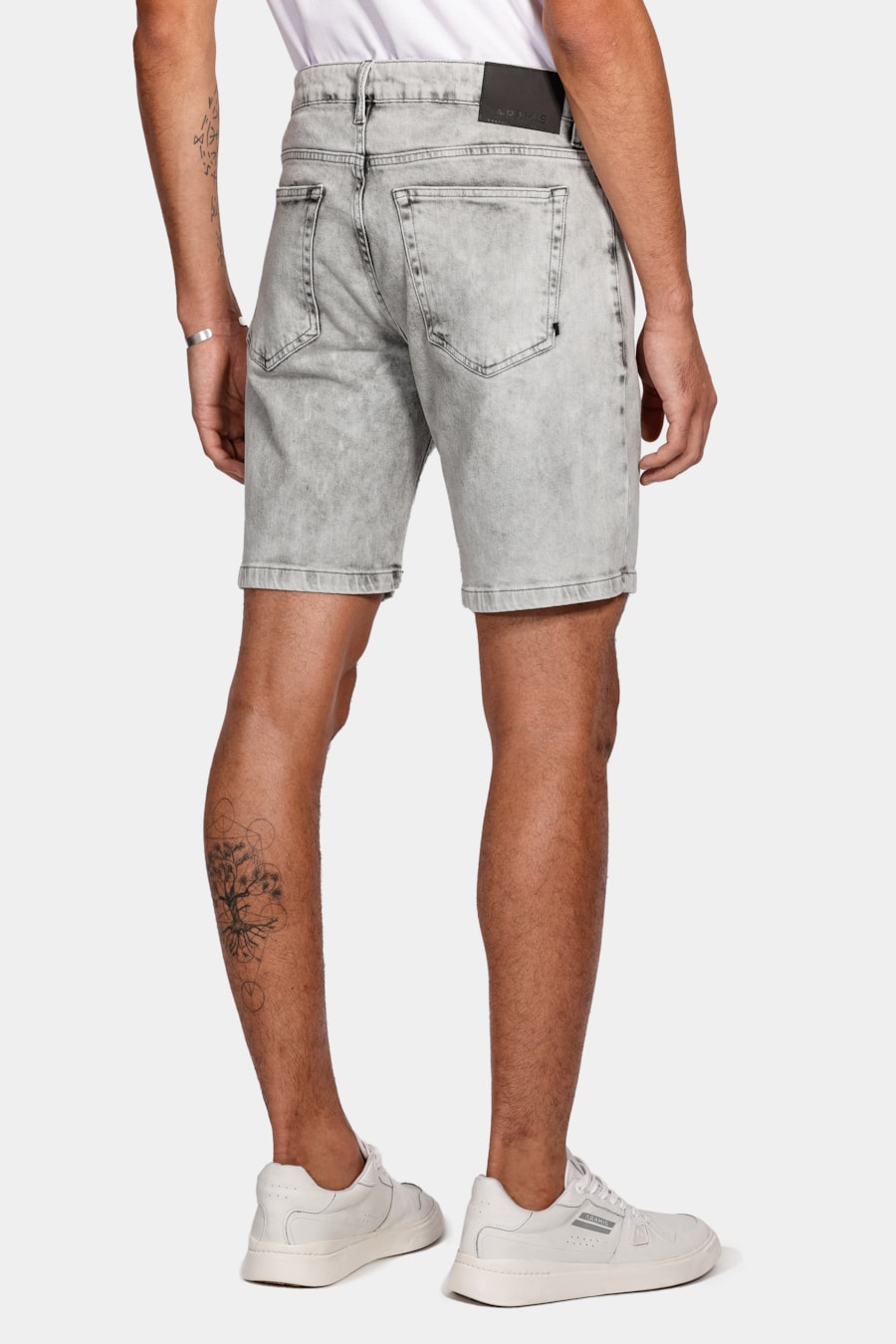Bermuda Jeans Destroyer Black Preto — foto 5 de 5