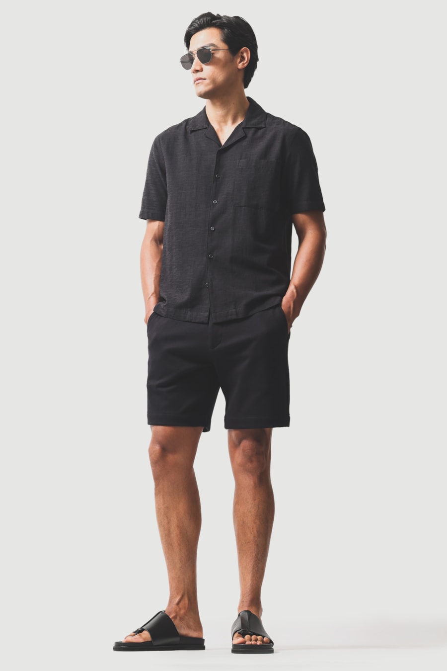 Bermuda Malha Meio Elástico Preto — foto 2 de 6
