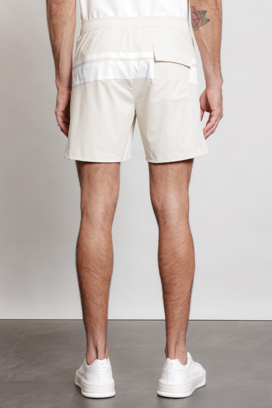 Bermuda Urban Wave Off White — foto 6 de 9