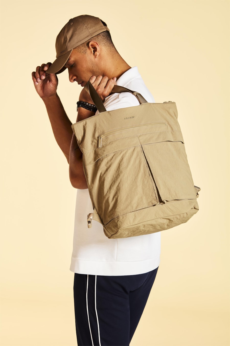 Bolsa Tote Bag Aramis Rise Caqui — foto 9 de 9