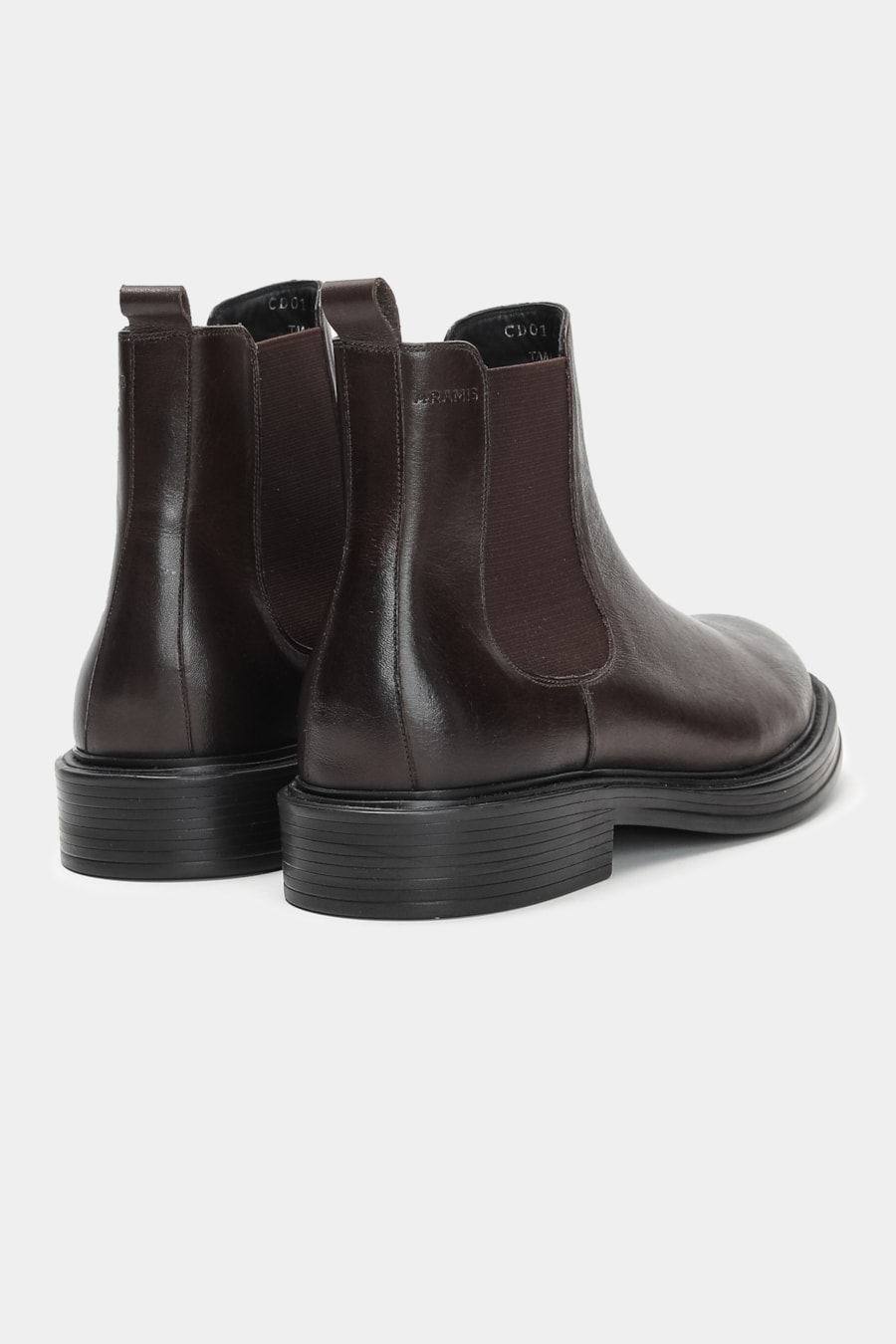 Bota de Couro Chelsea Café — foto 4 de 7