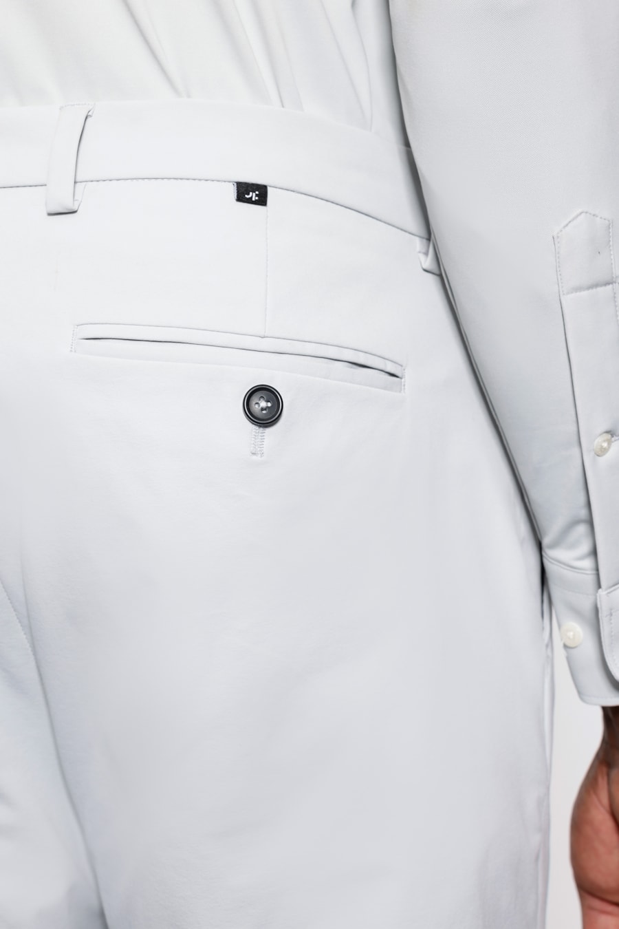 Calça Alfaiataria Air Flow Cinza — foto 4 de 6